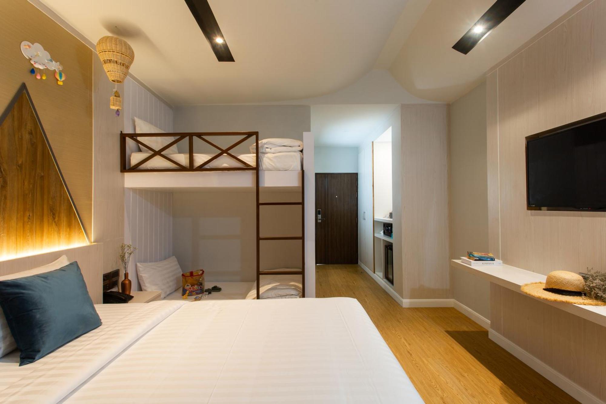 The Canale Samui Resort Chaweng  Exterior photo